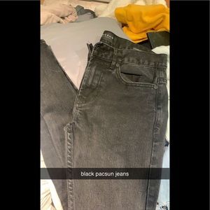 black skinny jeans